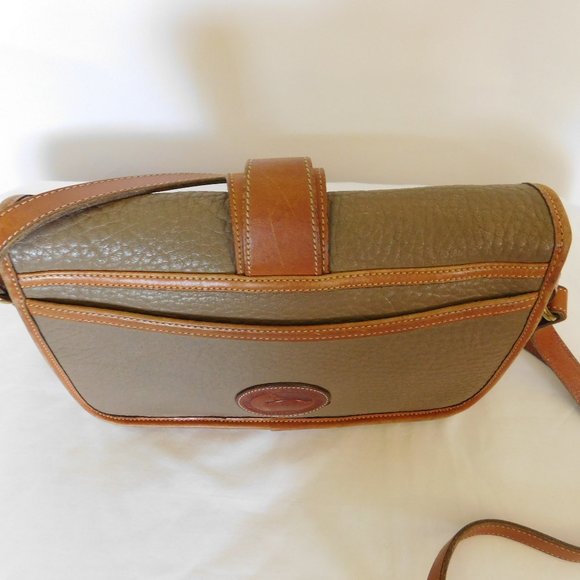 RARE VINTAGE DOONEY & BOURKE ESSEX FLAP BL… - Picture 7 of 16